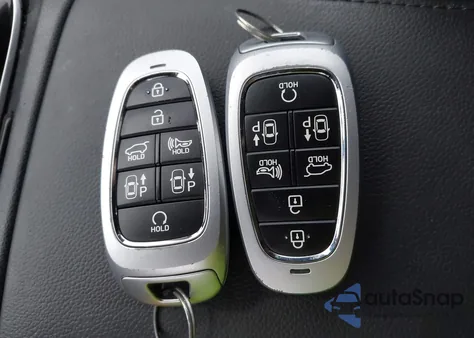 2022 Hyundai Tucson Limited z USA, uszkodzony, nr VIN 5NMJECAE5NH134947